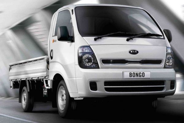 KIA BONGO 2013